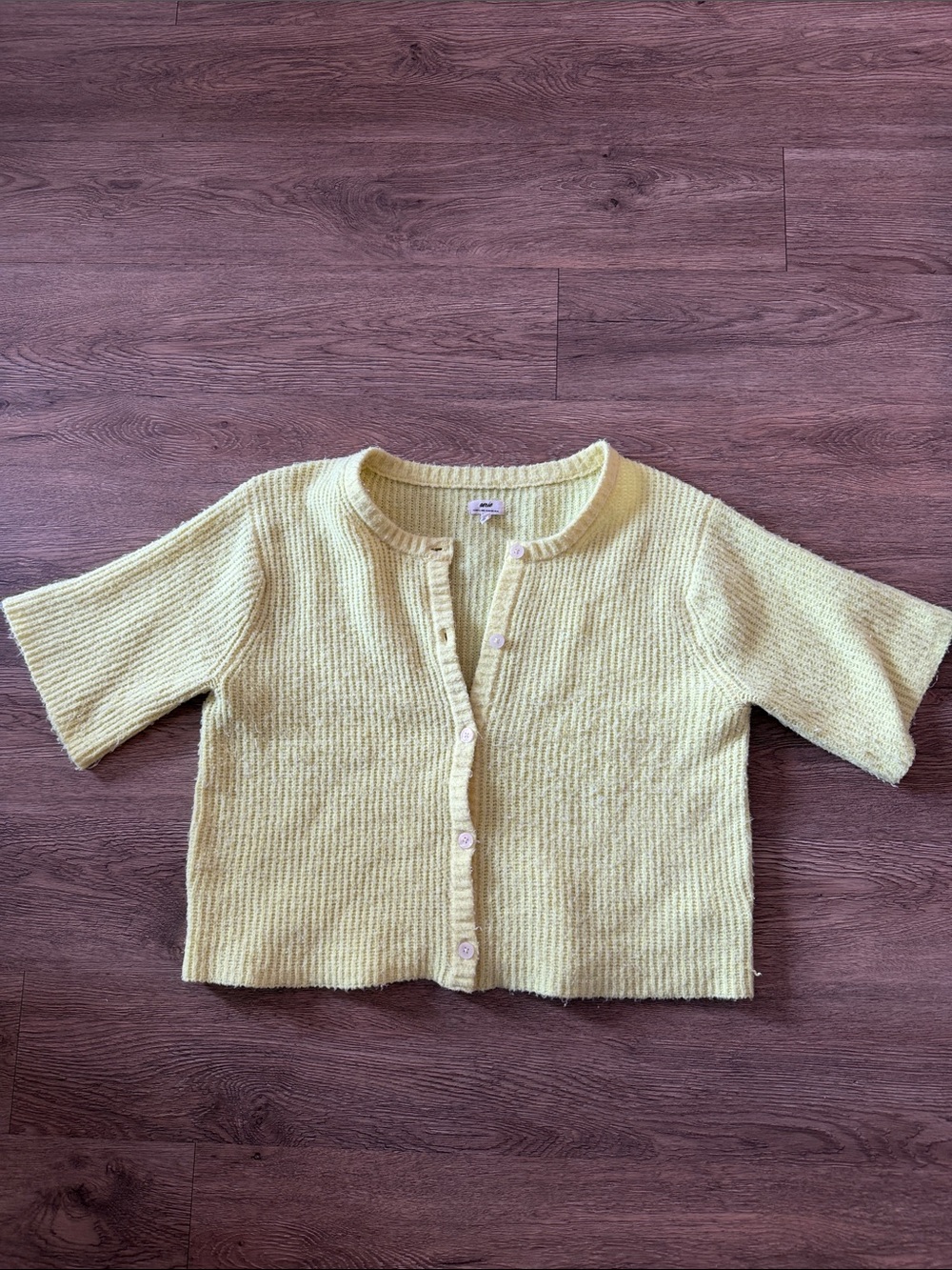 Aerie Yellow Short Sleeve Button Cardigan - Picture 6 of 8